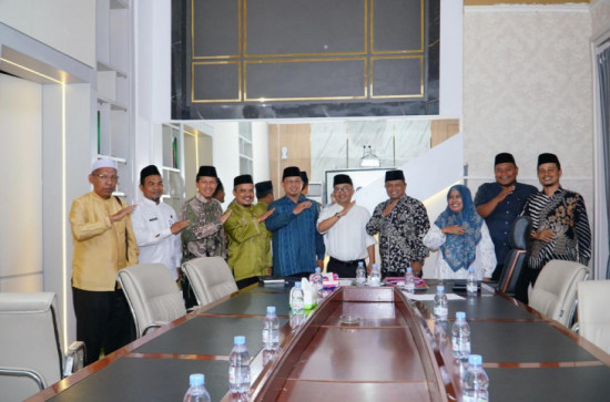 Jelang Persiapan Pengukuhan, Pj Bupati Kampar Sambut Baik Silaturahmi Persatuan Tarbiyah Islamiyah (PERTI)