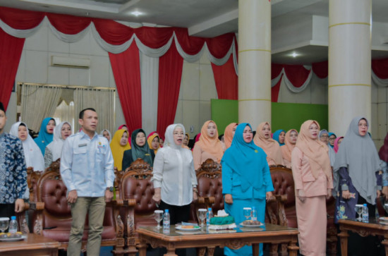 Peringati hari Jadinya Yang Ke-36, GOW kabupaten Kampar Menyelenggarakan Acara Dengan Meriah Di Rumah Dinas Bupati Kampar. 