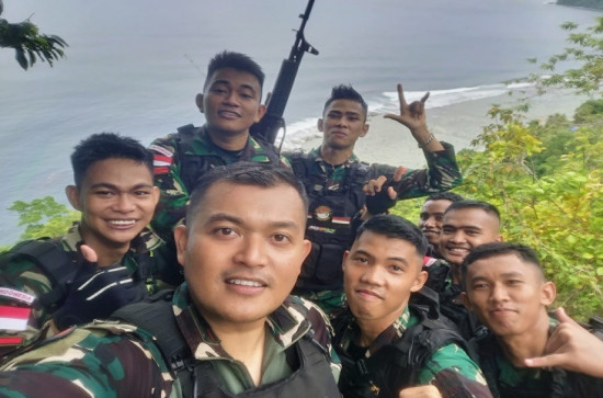 Raih Gelar Doktor Mayor INF. Zulfikar tembus IPK 4.0 Saat Jalankan Satgas di Papua, Pemda Kampar : Berharap Dapat Mengunplementasikan Segala Ilmu Untuk Masyarakat. 