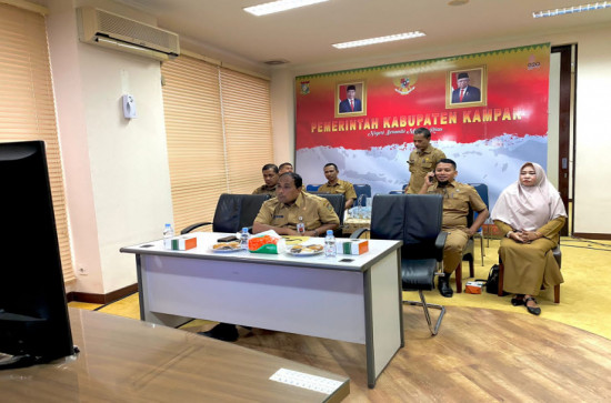 Ikuti Rakor Rutin Pengendalian Inflasi Daerah Melalui Zoom Meeting, Pemda Kampar Katakan Pasokan Pangan Untuk Kabupaten Kampar Masih Cukup dan Terkendali