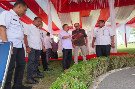 Jelang H-1 Puncak HUT RI ke 78 tahun 2023, Pj Bupati Kampar Tinjau Kesiapan. 