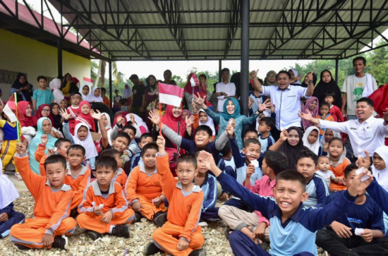 Hadiri Undangan Perayaan Hari Kemerdekaan RI Ke-78, Pj. Ketua TP PKK Kabupaten Kampar : Tetap Tanamkan Rasa Cinta Tanah Air. 