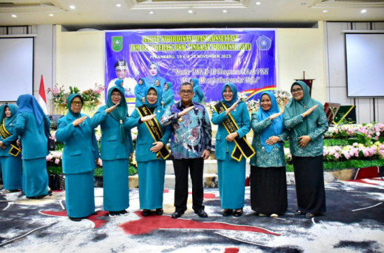 Ikuti Rakor Dan Konsultasi TP PKK Tingkat nasional, drg. Yusi Firdaus, MM Katakan 10 Program Pokok PKK Selaras Dengan Program Prioritas Pemerintah. 