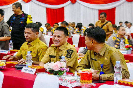 Sekda Kampar Ikuti Rakor Pengamanan Nataru 2023-2024 Bersama Kapolda Riau