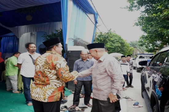 Sambut Bulan Ramadhan Pj Bupati Kampar dan Plt Sekda Makan Bersama di Kediaman M. Amin, S. Ag