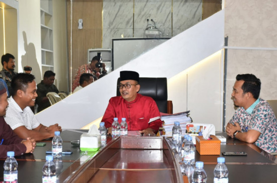 Ucapkan Selamat Kepada Ketua PWI Kampar, Pj. Bupati Kampar : Berikan Pemberitaan Kepada Masyarakat Secara Utuh dan Sempurna, benar dan Berimbang. 