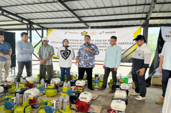 Masyarakat Kampar Utara Terima Sebanyak 78 Paket Konversi BBM ke BBG dari DPR RI 