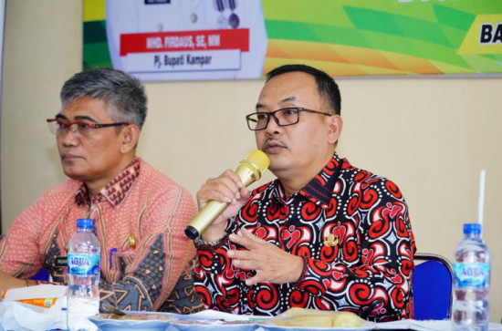 Pj Bupati Kampar Pinta Camat, Kepala Desa Bangun Sinergitas dengan Seluruh Komponen Masyarakat Untuk  Selalu Jaga Kekompakan dan Keamanan.