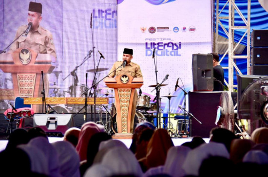 Hadiri Kegiatan Literasi Digital Gerakan Revolusi Mental, Staff Ahli Riedel:  Pemkab Kampar Komitmen dalam literasi digital dan mendukung Gerakan Nasional Revolusi Mental. 