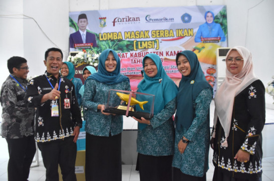 Gelar Lomba Menu Serba Ikan, Dinas Peikanan Kab. Kampar Sosialisasikan Gemarikan Untuk Peningkatan Kesehatan dan Kecerdasan Masyarakat.