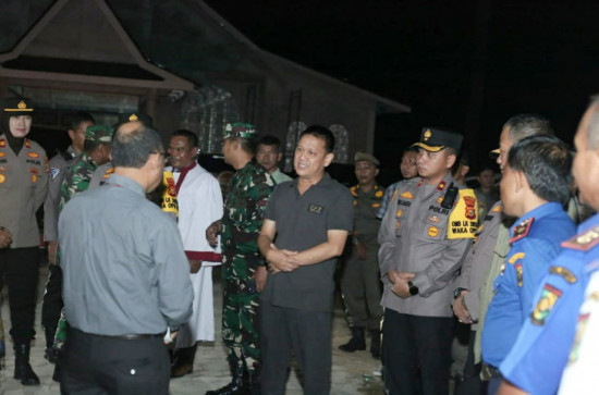 Pastikan Aman Nataru, Pj Bupati Kampar Tinjau Posko dan Beberapa Gereja.