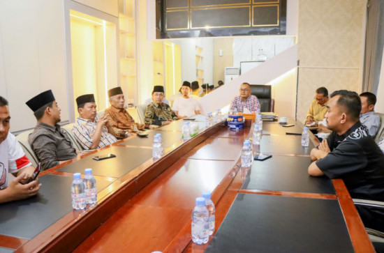 Pj Bupati Kampar Silaturrahmi Dengan Pemuka Masyarakat Kabupaten Kampar. 