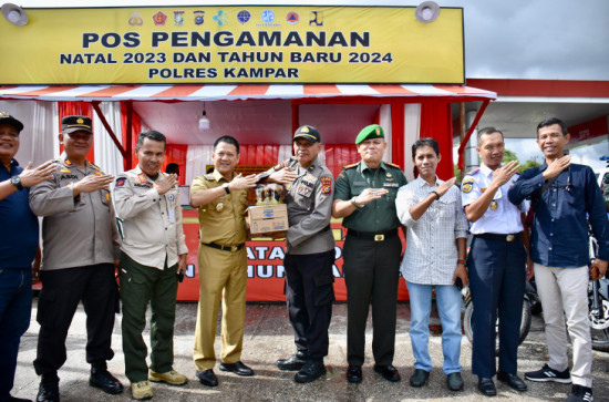 Dirikan 8 Pos Pam Nataru dan Tinjau Pos Pam Siak Hulu, Pj Bupati Kampar ; Jaga Kamtibmas di Seluruh Wilayah Kabupaten Kampar. 