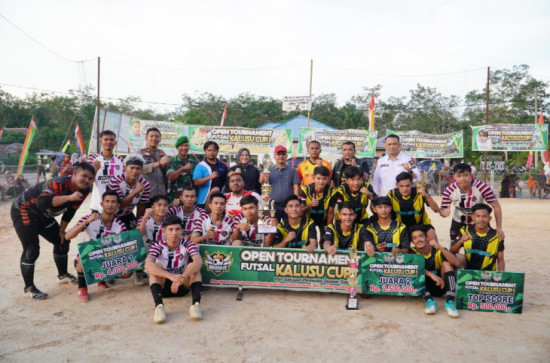 Resmi Tutup Turnamen Kalusu Cup I, Pj Bupati Kampar : Perbanyak Ajang Seperti Ini Untuk menjaring Pemain Berkualitas Kampar. 