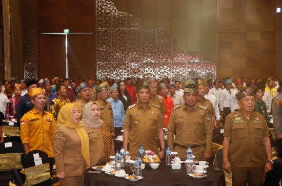 Menjelang Pesta Demokrasi 14 Februari 2024, Diwakili Pj Sekda Ramlah Hadiri Deklarasi Pemilu Damai 2024. 