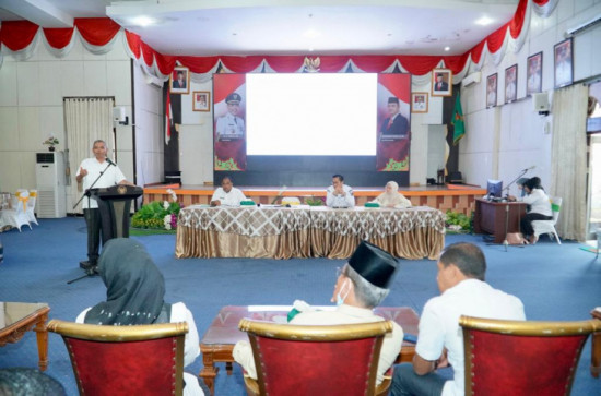 Buka Rapat Pleno Ke-1 TPAKD Kabupaten Kampar Tahun 2023, Pj. Bupati Kampar : Keberadaan TPKAD Merupakan Posisi Strategi Dalam Melakukan Pencapaian Pertumbuhan Ekonomi Daerah.