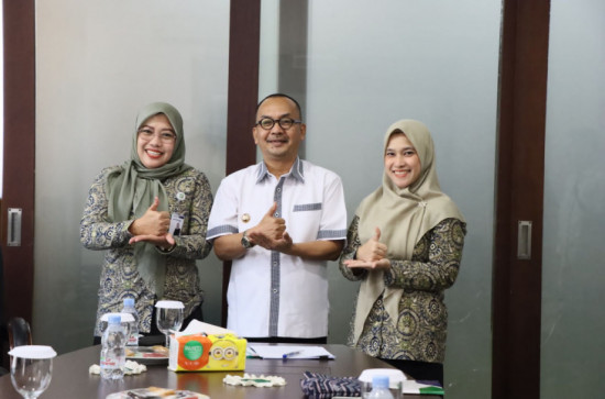 Terima BPJS Kesehatan Kampar, Pj Bupati Kampar Muhammad Firdaus : Tingkatkan Peran Aktif Peserta BPJS JKN-KIS, Maksimalkan Pelayanan Kesehatan Masyarakat. 