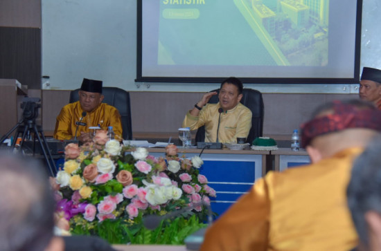 Pj Bupati Kampar Pimpin Rapat Rilis Januari 2024 Pengendalian Inflasi oleh BPS Kampar