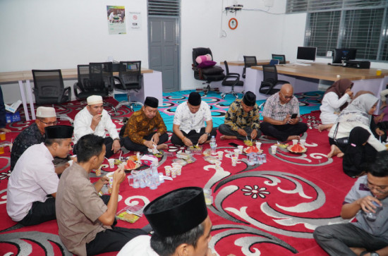 Jalin Kebersamaan, Kominfo Kampar Gelar Buka Puasa Bersama 