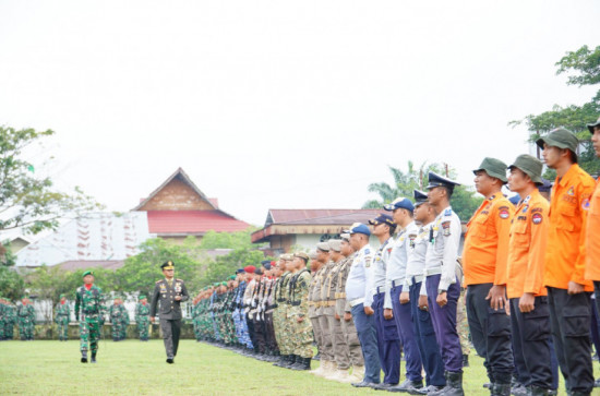 Dandim 0313/ KPR Jadi Irup Pada Peringatan HUT TNI Ke-79 Tahun 2024 di Kab. Kampar. 