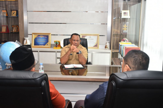 Audiensi Dengan DPP LSM Bening, Drs Yusri ; Penting Sinergitas dalam Pengawasan Limbah Perusahaan. 