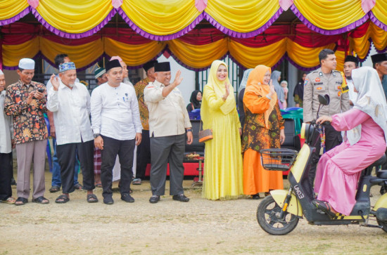 Sambut Ramadhan Pj Sekda Kampar Lepas Pawai Di Desa Siabu, Salo