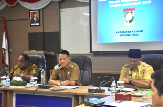 Rapat Monitoring dan Evaluasi Anggaran, Pj Bupati Himbau Percepatan Kegiatan Tahun 2024, Susun Program Pembangunan dan Sukseskan Program Nasional Yang Mendesak.