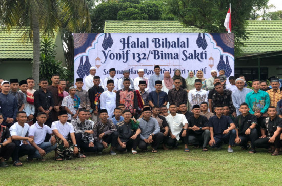 Danyon 132/BS Gelar Open House dan Halal Bihalal Idul Fitri 1445 H.Bambang : “Mari kita jaga silahturahmi dengan sebaik-baiknya.”