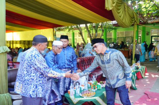 Asisten III Setda Kampar Hadiri Syukuran Dan Pamitan Santri Kelas XII PP Mualimin Muhammadiyah Bangkinang.