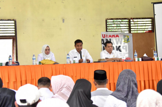 Pj Sekda Kampar Hadiri acara Pembekalan Pembinaan Penyelenggaraan Administrasi Keuangan Desa Di Kecamatan Kampar Utara.