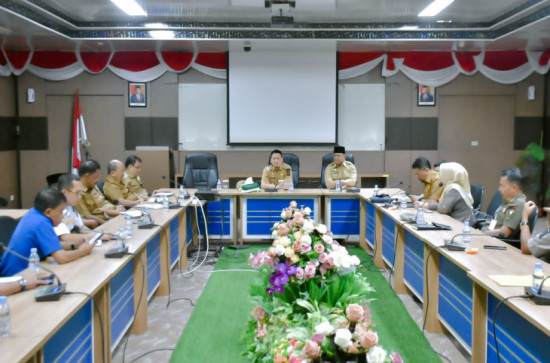 Pj Bupati Kampar Lakukan Rapat Pelaksanaan APBD tahun 2024.Hambali : “Seluruh Kepala OPD Utamakan Program Prioritas”