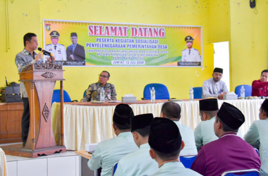 Pj Sekda Kampar Ahmad Yuzar : Jalankan Roda Pemerintahan Desa yang Transparan , Akuntabel , dan Efektif.