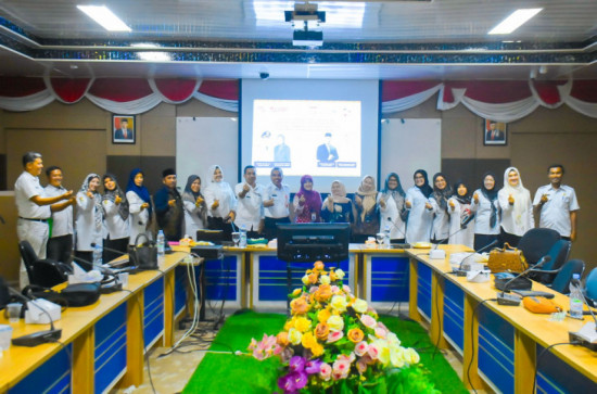 Pemerintah Kabupaten Kampar Lakukan Rapat TPPS Dengan Tim Pemantauan Dari Kemendes Dan BKKBN Nasional