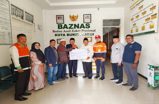 Baznas Kampar Salurkan Bantuan Bencana Alam 84 Juta Rupiah ke Kabupaten Agam dan Kota Bukit Tinggi. 