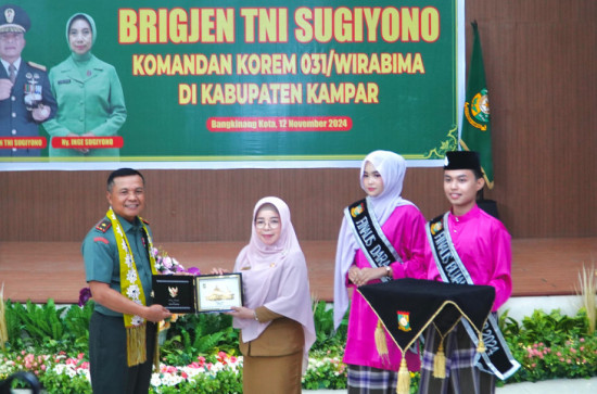Kunjungan dan Silaturahmi Komandan Korem 031/Wirabima Brigjen TNI Sugiyono dan Ibu Persit. Pj  Sekda Kampar ; Alhamdulillah Kampar Kondisi aman dan Kondusif Jelang Pilkada Serentak 2024.