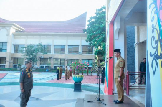 Pimpin Apel Gabungan Dilingkungan Pemda Kampar, Pj Sekda Kampar :  Tanggap,  Disiplin, Profesional dan Segera Lakukan Percepatan.
