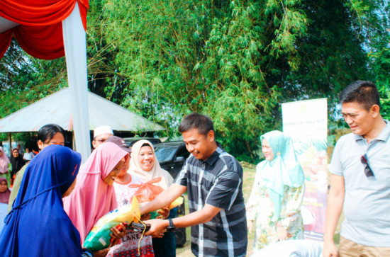 Turunkan Harga Sembako, Pemkab Kampar Lakukan Gerakan Pangan Murah di Desa Sawah Kec. Kampar Utara. 