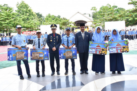 Usai Upacara Peringatan Harhubnas 2024, Pemda Kampar Launching Kartu Transportasi Pelajar Gratis