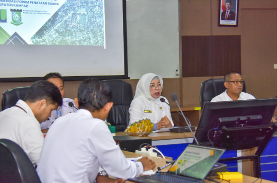 Rapat Forum Penataan Ruang Kab. Kampar,  Bahas Rekomendasi Perencanaan Pola Ruang Kawasan Usaha. 