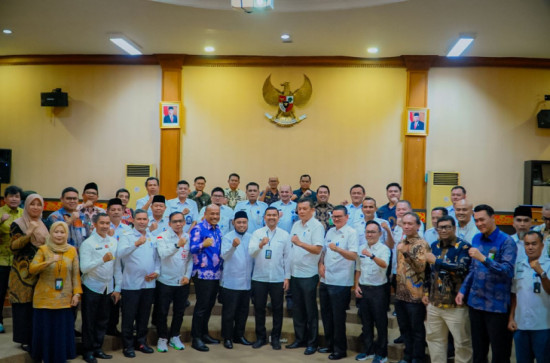 Hadiri FGD Universal Coverage Jamsostek Riau, Azwan ; Pemkab Kampar Komit Terhadap Peningkatan Pelayanan Kesehatan Masyarakat. 