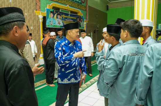 Pimpin Safari Ramadhan ke XIII Koto Kampar, Jabarkan Program Pemrintah, Pj Bupati Kampar : Mohon dukungan dari Masyarakat. 