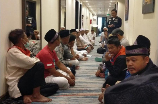 Hari ini,Jamaah Laki Laki Kloter 5 BTH dijadwalkan Masuk Raudhoh Masjid Nabawi. 