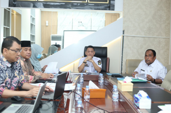 Pj Bupati Kampar Ikuti Rapat Umum Pemegang Saham PT. BPR Sarimadu (Perseroda) Tahun Buku 2023