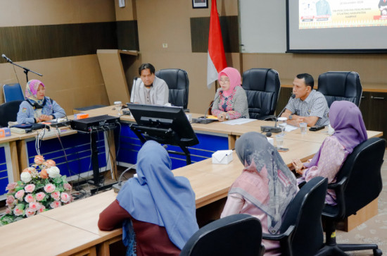 Pj Sekda Kampar Pimpin Rapat Evaluasi Rencana Tindak Lanjut Audit Kasus Stunting dan Penyusunan Rencana Kerja Tahun 2025. 