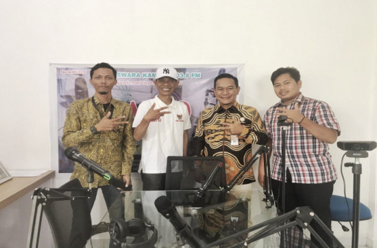 KPID Riau Apresiasi LPPL Swara Kampar Sukseskan Pilkada 2024.