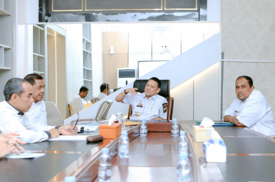 Rapat Tahunan Perusahaan Daerah Kampar Aneka Karya Tahun Buku 2023, Pj Bupati Kampar : Kelola Dengan Baik, Jadikan Stanum Pusat Wisata di Kota Bangkinang. 