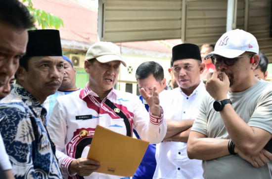 Pj Bupati Kampar Hambali Tinjau Pembangunan Waduk di Desa Gading Marpoyan Lokasi Fasum di Pandau Jaya.
