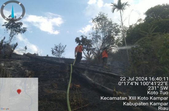BPBD Kampar Berhasil Padamkan Api  Kebakaran Lahan di Koto Tuo