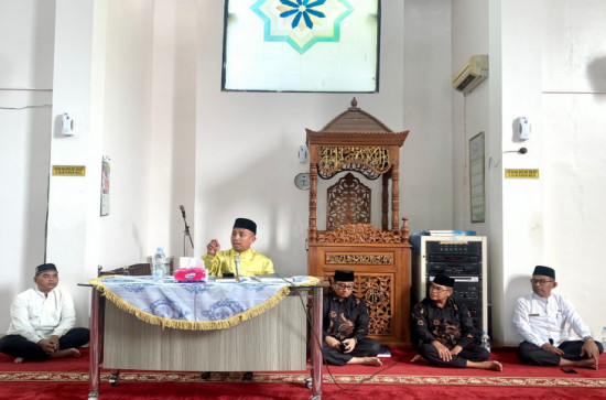 Pemda Kabupaten Kampar Gelar Wirid Bulanan di Masjid Al-Muhajirin Kompleks Perkantoran Bupati Kampar. 