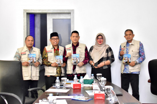Pj Bupati Kampar Terima Kepala Balai Penjamin Mutu Pendidikan (BPMP) Provinsi Riau. 